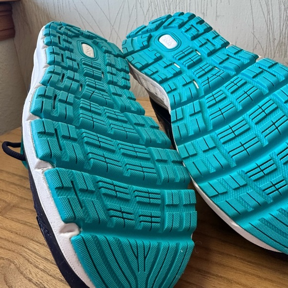 Brooks Addiction 13 Women’s Size 6.5 M Running Shoes Blue 1202531B456 - Picture 12 of 15
